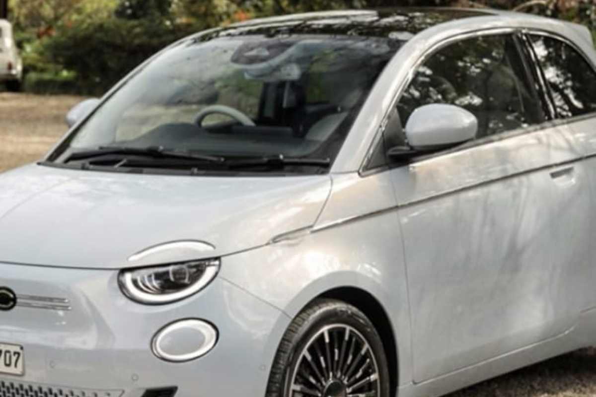 Meno 10mila euro 500e
