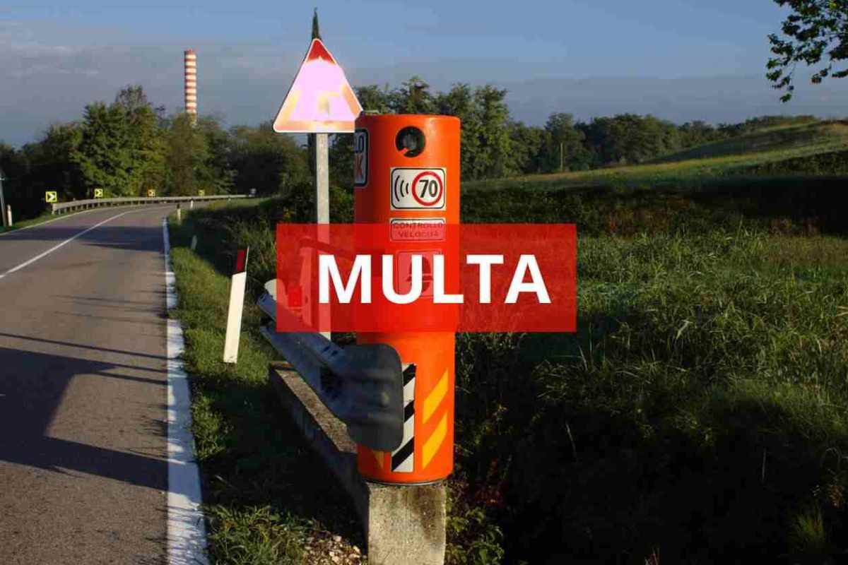 Colonnina dell'autovelox